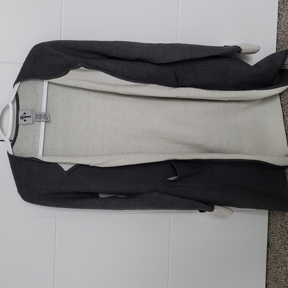 Long Grey & Cream Open Fronted Cardigan with pockets